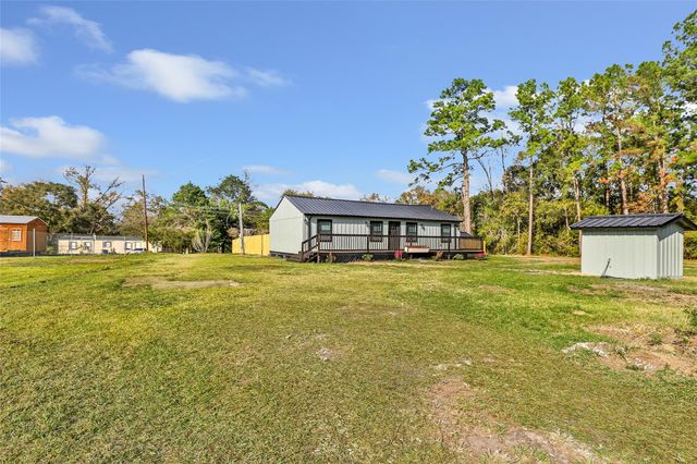 180 County Road 645, Kenefick, TX 77535