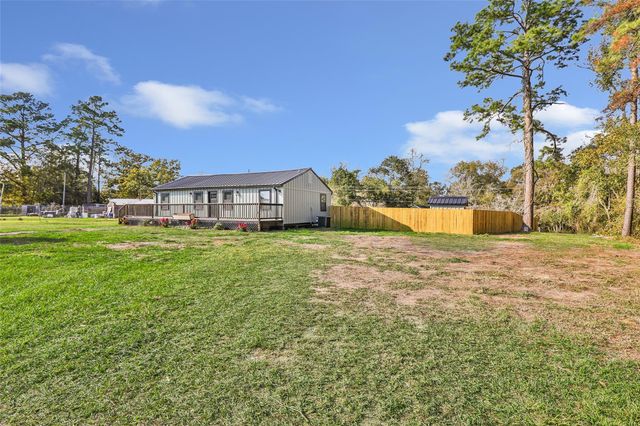 180 County Road 645, Kenefick, TX 77535