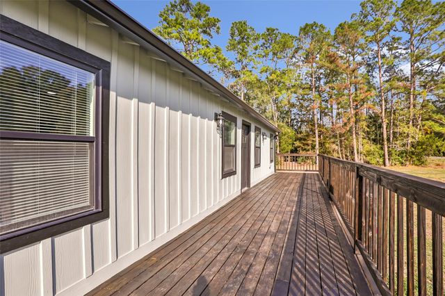 180 County Road 645, Kenefick, TX 77535