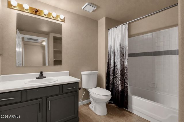 1825 W RAY Road 1113, Chandler, AZ 85224