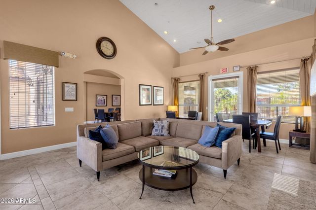 1825 W RAY Road 1113, Chandler, AZ 85224