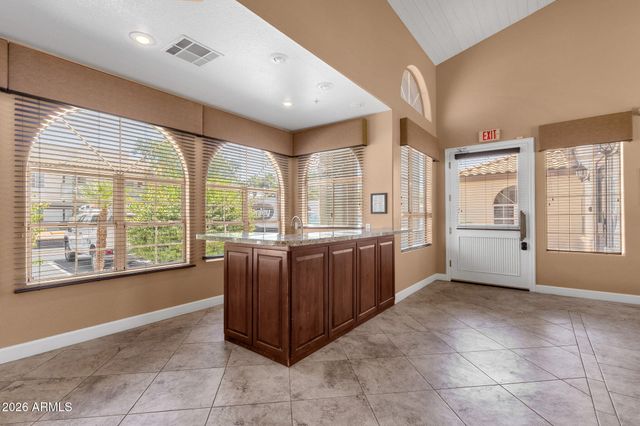 1825 W RAY Road 1113, Chandler, AZ 85224