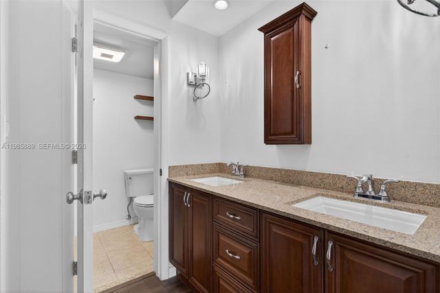 1100 SE 5th Ct 83, Pompano Beach, FL 33060