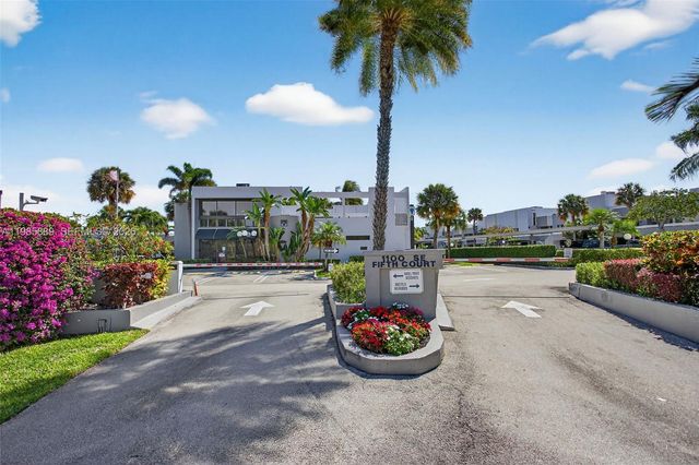 1100 SE 5th Ct 83, Pompano Beach, FL 33060