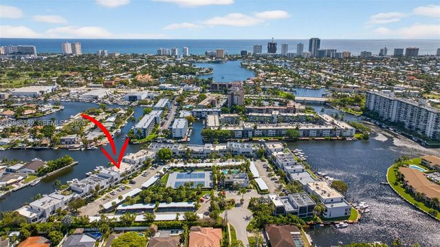 1100 SE 5th Ct 83, Pompano Beach, FL 33060