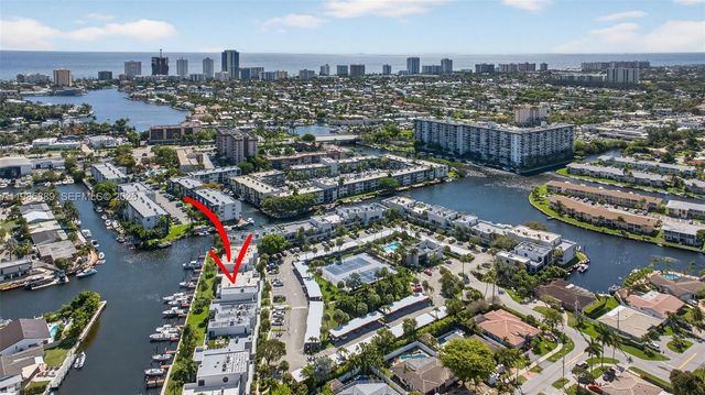 1100 SE 5th Ct 83, Pompano Beach, FL 33060
