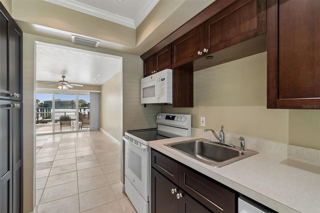 2307 BAY BOULEVARD, Indian Rocks Beach, FL 33785