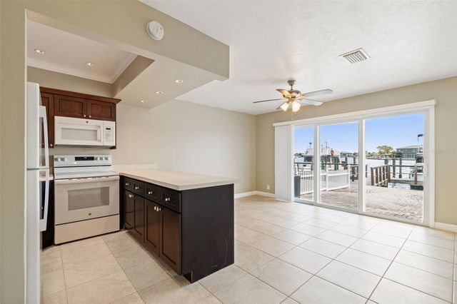 2307 BAY BOULEVARD, Indian Rocks Beach, FL 33785
