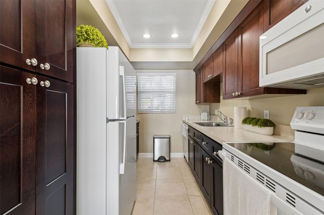 2307 BAY BOULEVARD, Indian Rocks Beach, FL 33785