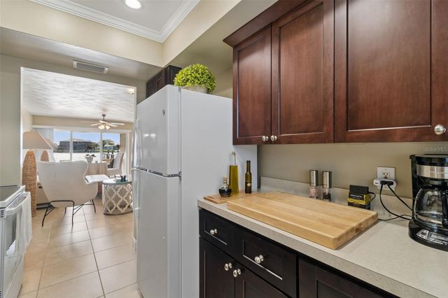 2307 BAY BOULEVARD, Indian Rocks Beach, FL 33785