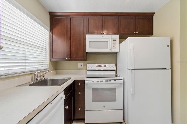 2307 BAY BOULEVARD, Indian Rocks Beach, FL 33785