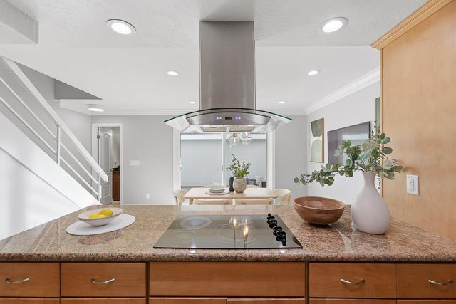 1250 Crescent Terrace, Sunnyvale, CA 94087