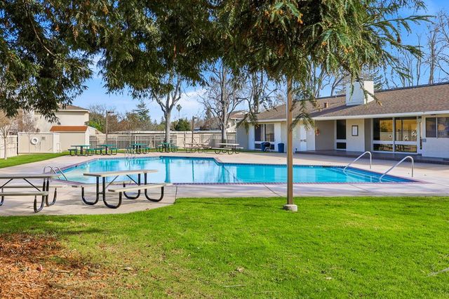 1250 Crescent Terrace, Sunnyvale, CA 94087