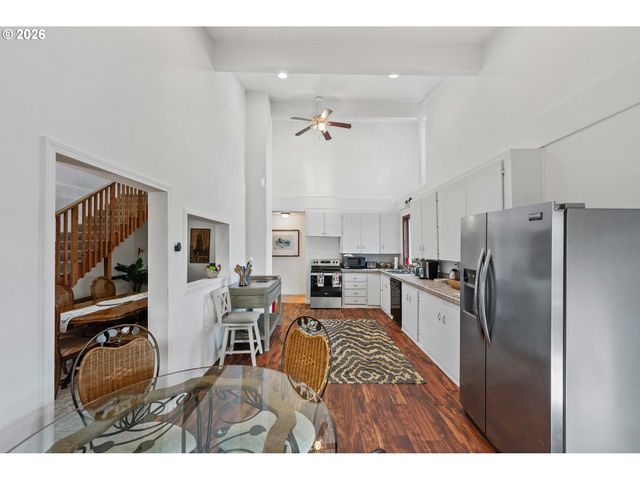 2130 SOUTHWEST Blvd, Coos Bay, OR 97420