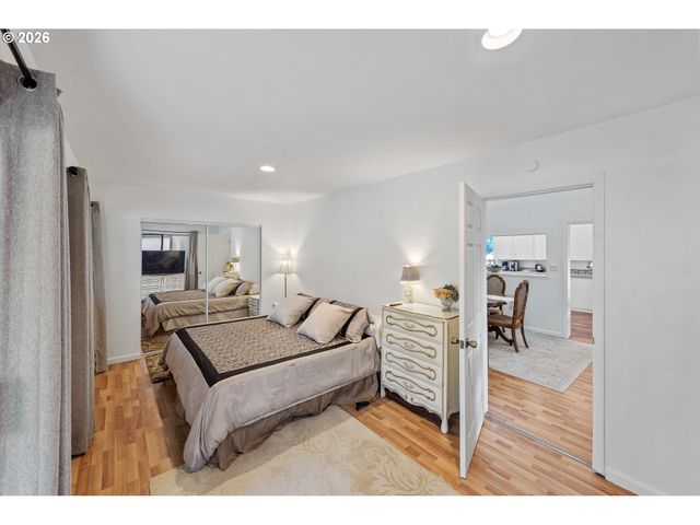 2130 SOUTHWEST Blvd, Coos Bay, OR 97420