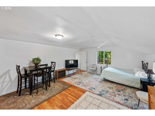 2130 SOUTHWEST Blvd, Coos Bay, OR 97420