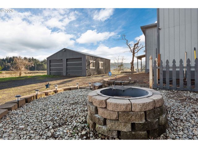 2130 SOUTHWEST Blvd, Coos Bay, OR 97420