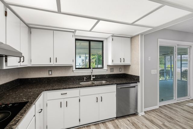 3032 E Brookhaven Circle, Dalton, GA 30720