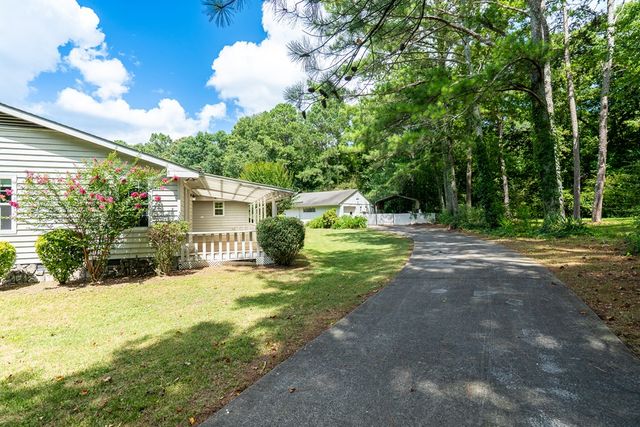 3032 E Brookhaven Circle, Dalton, GA 30720