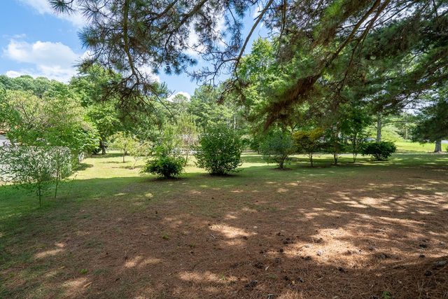 3032 E Brookhaven Circle, Dalton, GA 30720