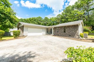 3032 E Brookhaven Circle, Dalton, GA 30720