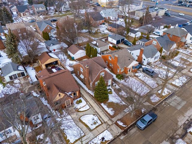 2045 N Elizabeth Street, Dearborn, MI 48128