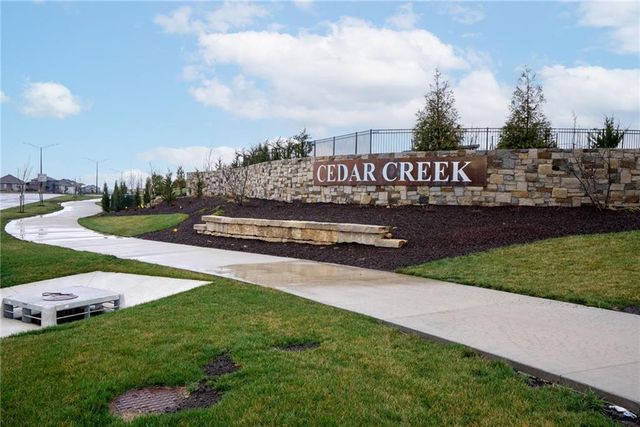 11230 S Zarda Drive, Olathe, KS 66061