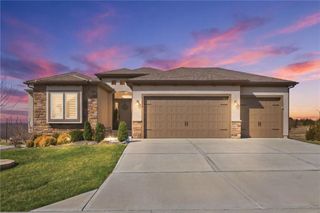 11230 S Zarda Drive, Olathe, KS 66061