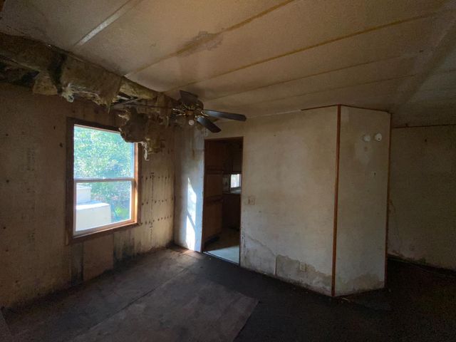 12572 Creek View Dr, Grass Valley, CA 95949