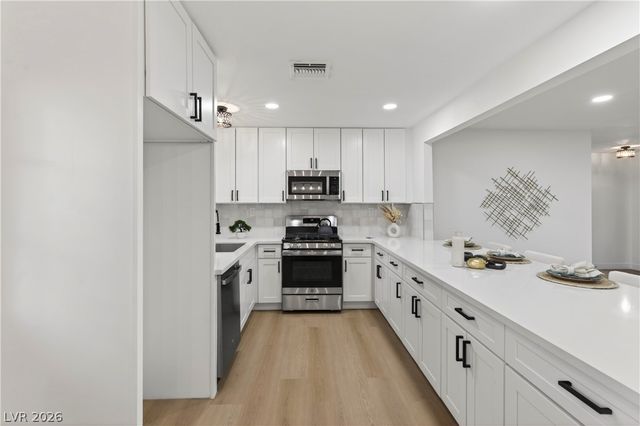 541 Burton Street, Henderson, NV 89015