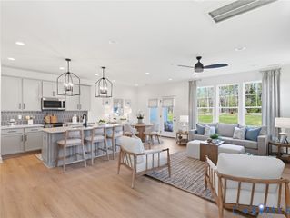 17301 Alana Dr, Moseley, VA 23120