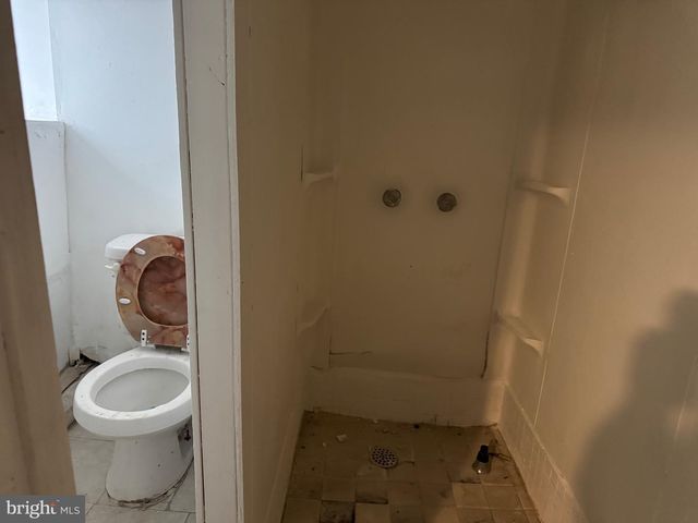 7119 GRAYS AVE, Philadelphia, PA 19142