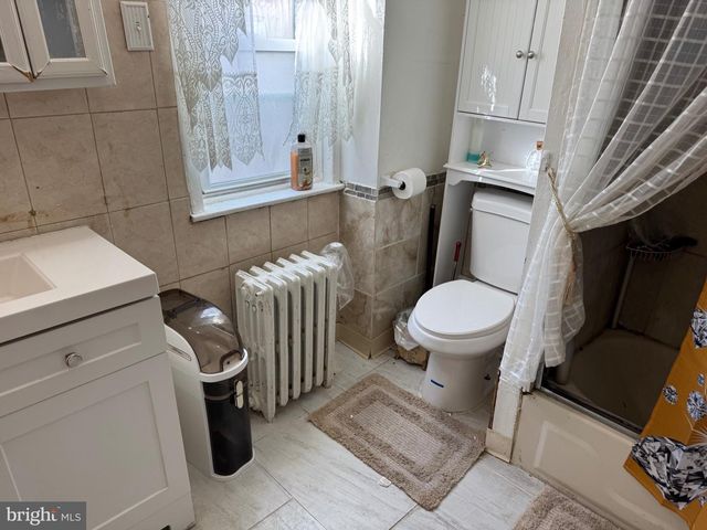 7119 GRAYS AVE, Philadelphia, PA 19142