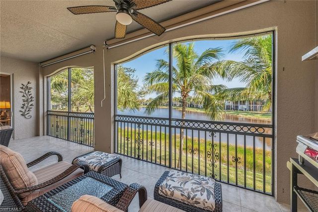 9224 Campanile CIR # 201, Naples, FL 34114