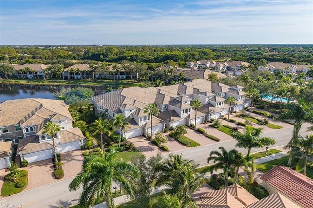 9224 Campanile CIR # 201, Naples, FL 34114