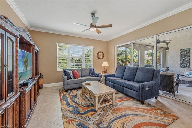 9224 Campanile CIR # 201, Naples, FL 34114