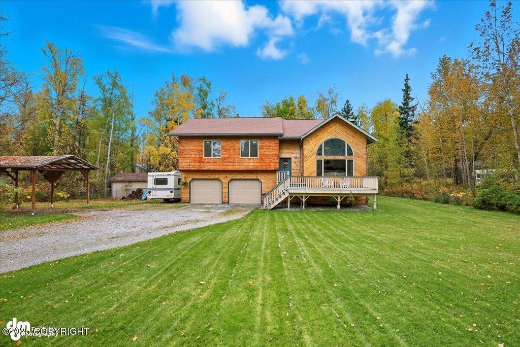 950 E McAdoo Way, Wasilla, AK 99654