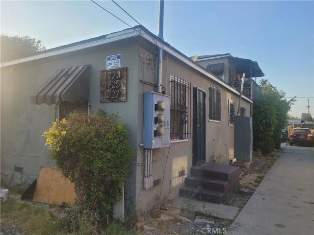 1723 W 35th Place, Los Angeles, CA 90018