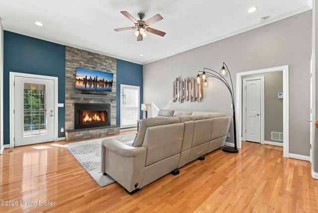 470 River Park Blvd, Taylorsville, KY 40071