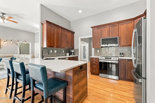 470 River Park Blvd, Taylorsville, KY 40071