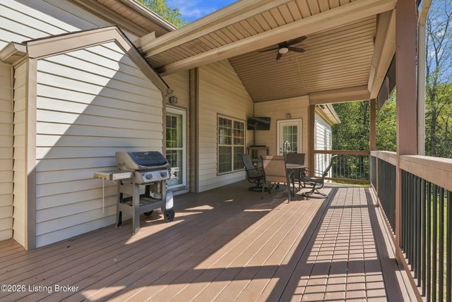 470 River Park Blvd, Taylorsville, KY 40071
