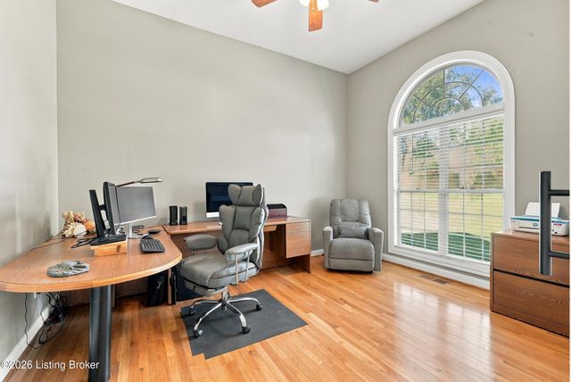 470 River Park Blvd, Taylorsville, KY 40071