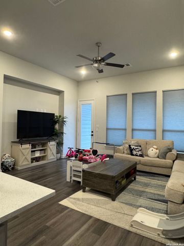 3969 Legend Woods, New Braunfels, TX 78130