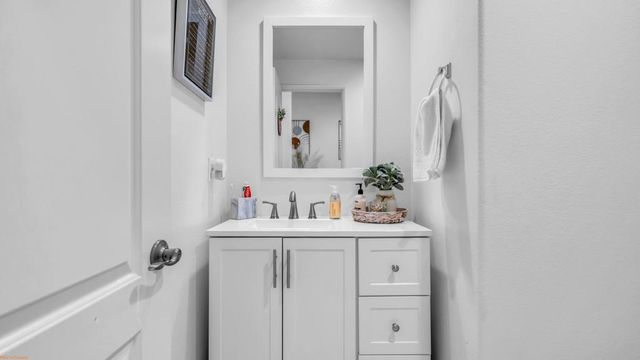 44801 Beringer Drive, Indio, CA 92203