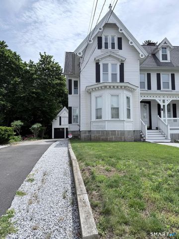 31 Atwater Avenue E, Derby, CT 06418