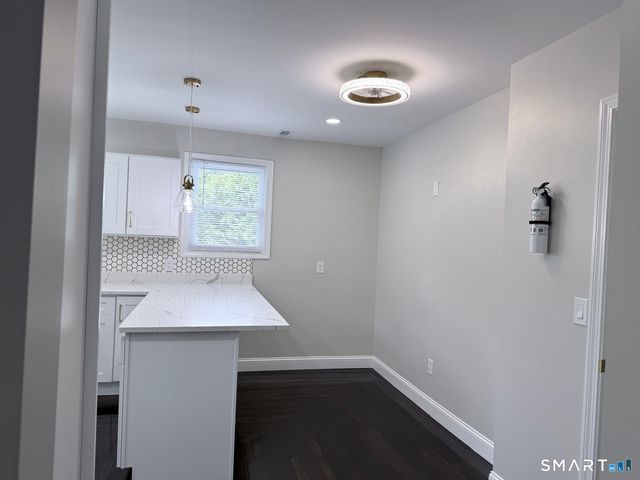 31 Atwater Avenue E, Derby, CT 06418