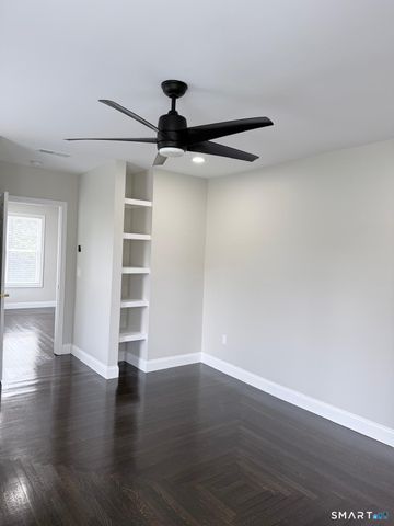 31 Atwater Avenue E, Derby, CT 06418