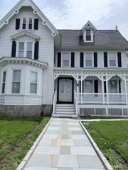 31 Atwater Avenue E, Derby, CT 06418