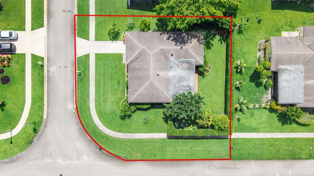 6396 Whispering Wind Way, Delray Beach, FL 33484