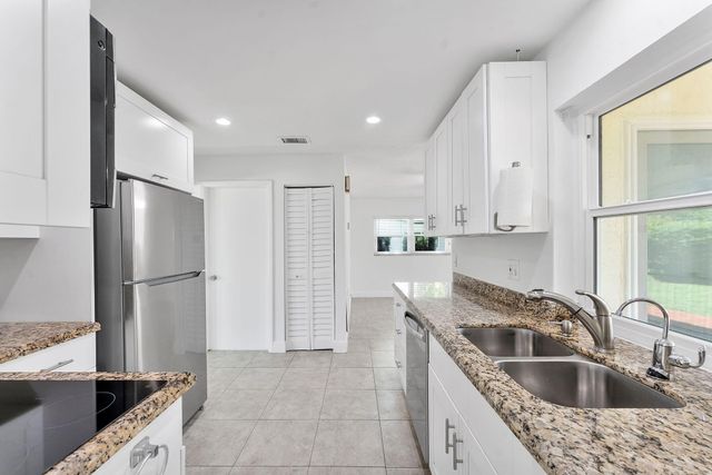 6396 Whispering Wind Way, Delray Beach, FL 33484